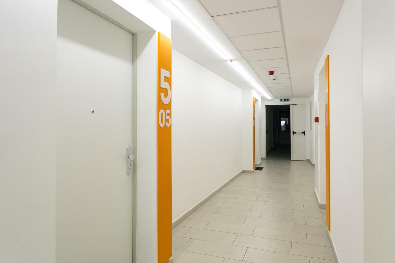Doczy Private Apartment Debrecen Exterior foto